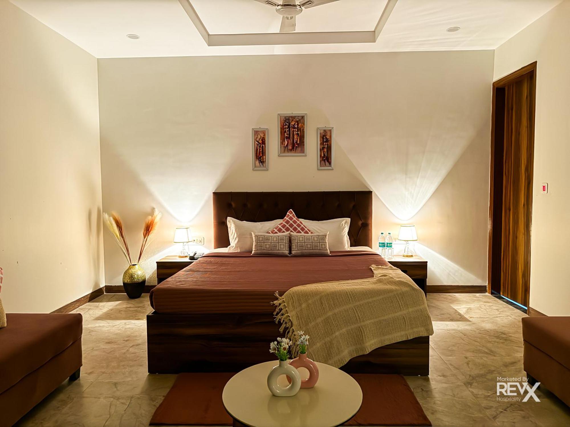 Guru Sadan A Luxe Stay Ayodhya Buitenkant foto