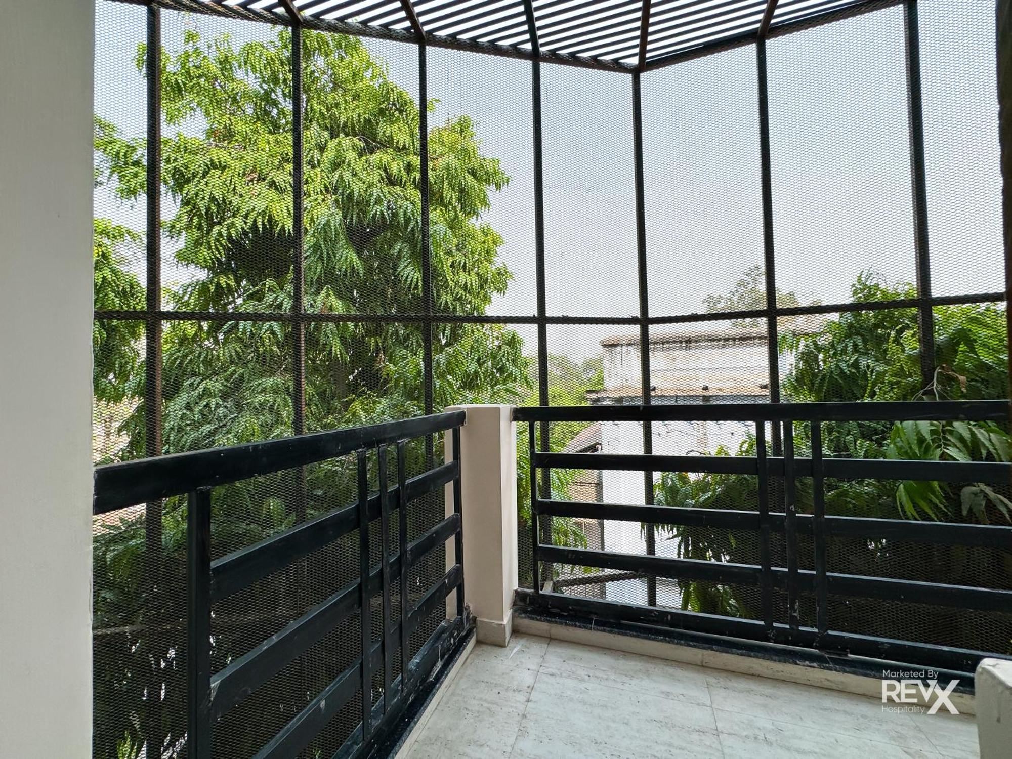 Guru Sadan A Luxe Stay Ayodhya Buitenkant foto