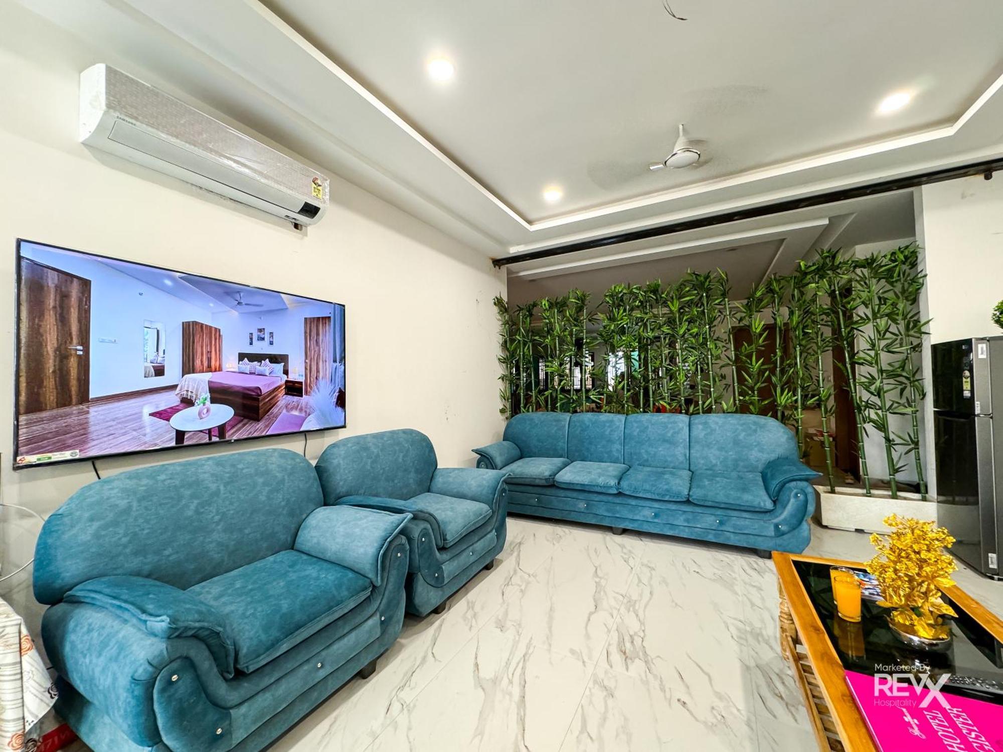 Guru Sadan A Luxe Stay Ayodhya Buitenkant foto