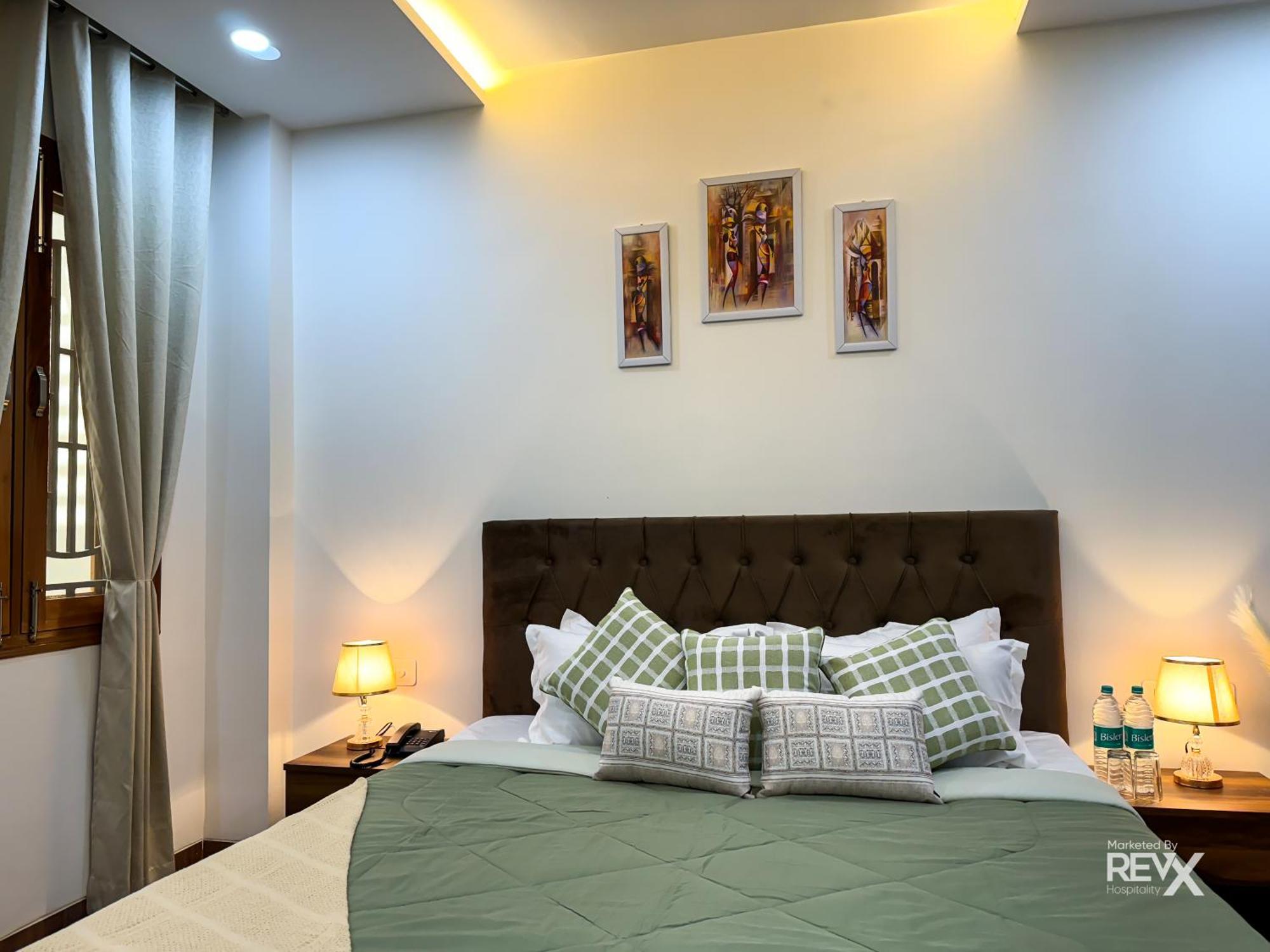 Guru Sadan A Luxe Stay Ayodhya Buitenkant foto