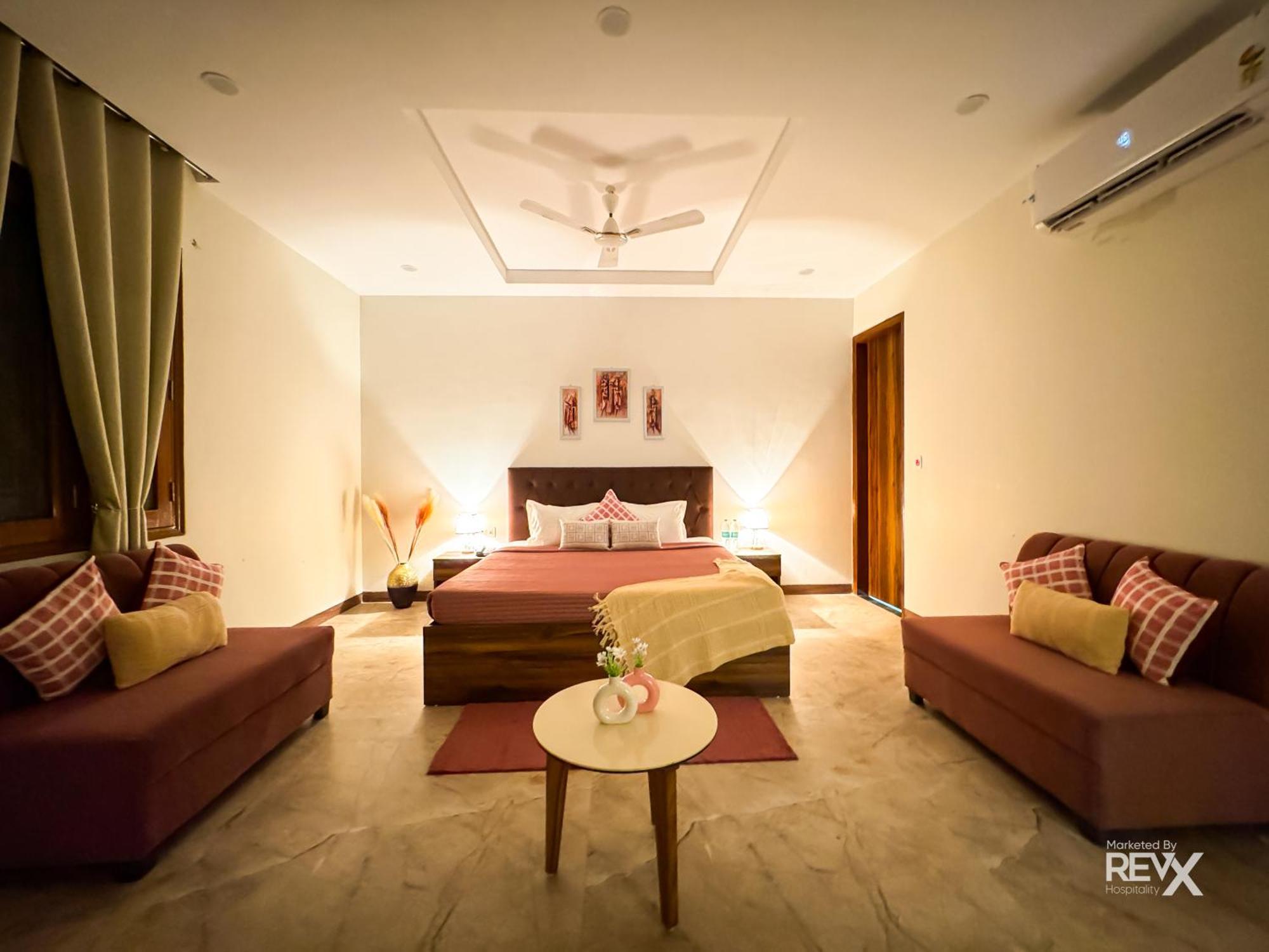 Guru Sadan A Luxe Stay Ayodhya Buitenkant foto