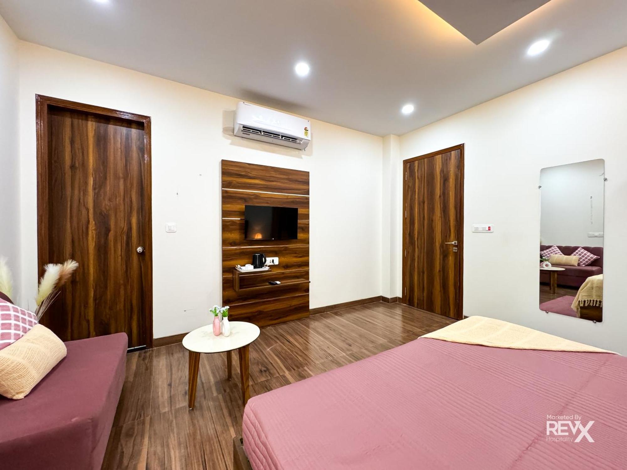 Guru Sadan A Luxe Stay Ayodhya Buitenkant foto