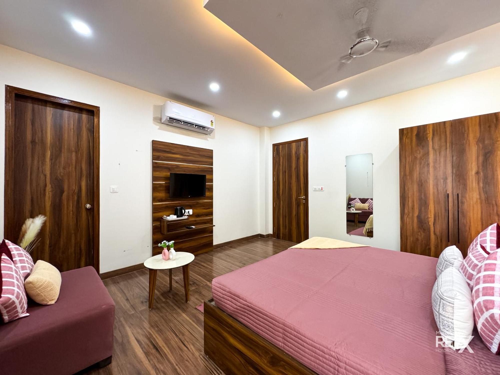 Guru Sadan A Luxe Stay Ayodhya Buitenkant foto