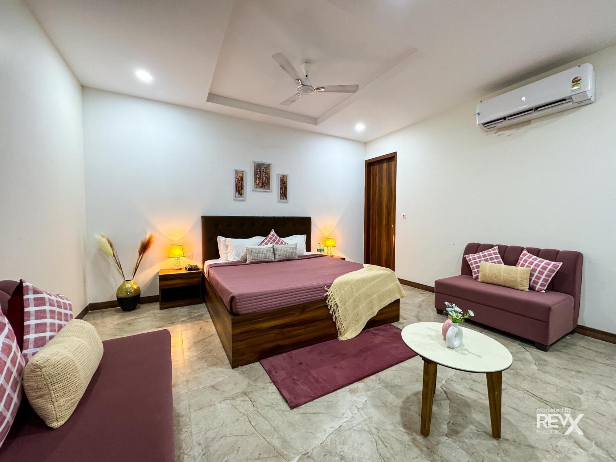 Guru Sadan A Luxe Stay Ayodhya Buitenkant foto